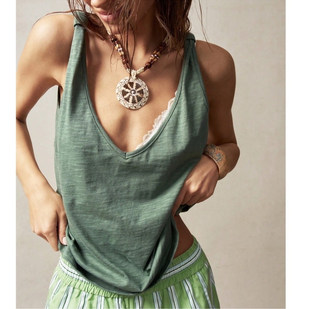 V Neck Low Back Loose Fit Solid Tank Top S M L